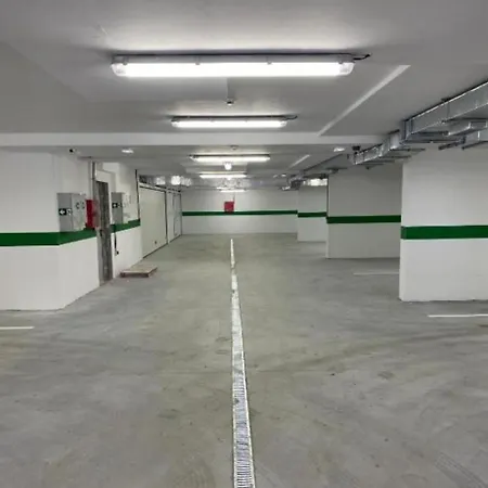 Apartament View With Free Garage Parking