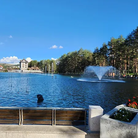 View With Free Garage Parking Apartament