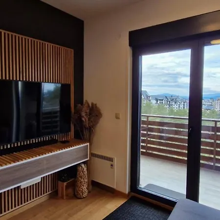 View With Free Garage Parking *