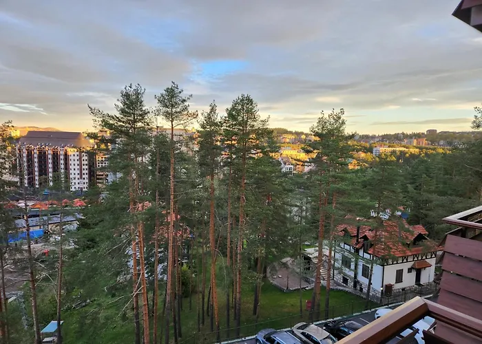 View With Free Garage Parking *